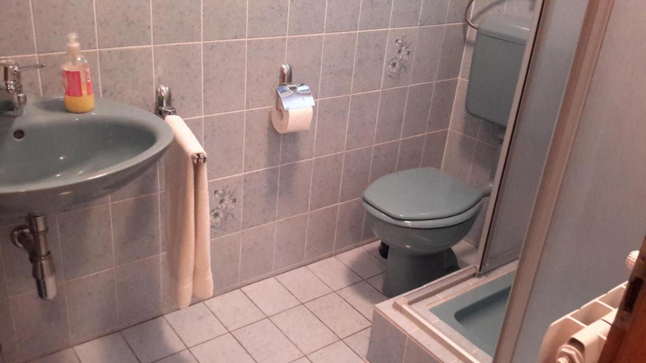Arya Appartement Podstrana Buitenkant foto