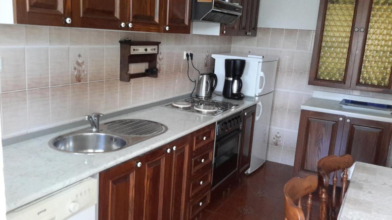 Arya Appartement Podstrana Buitenkant foto
