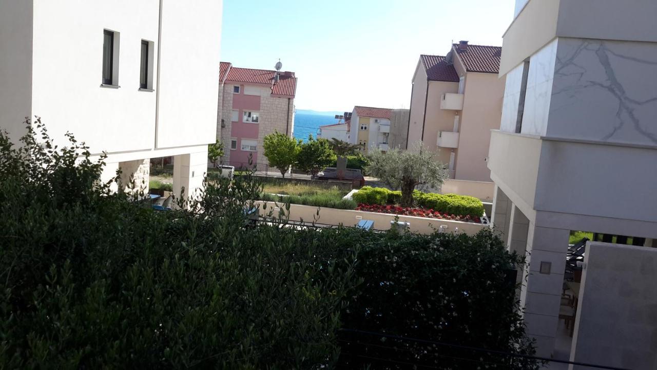 Arya Appartement Podstrana Buitenkant foto